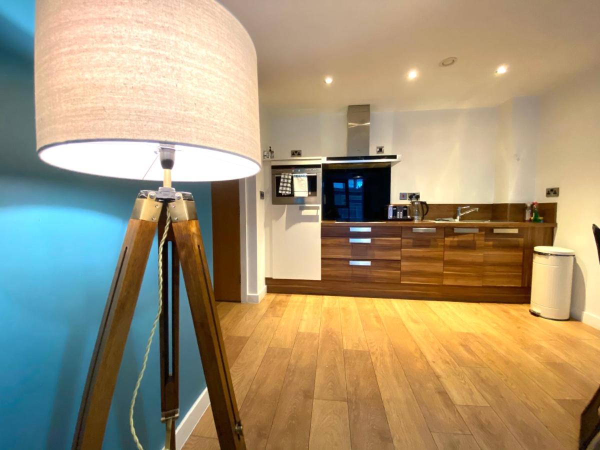 Blonk Street - Luxury Two Bedroom Apartment Sheffield Exterior photo